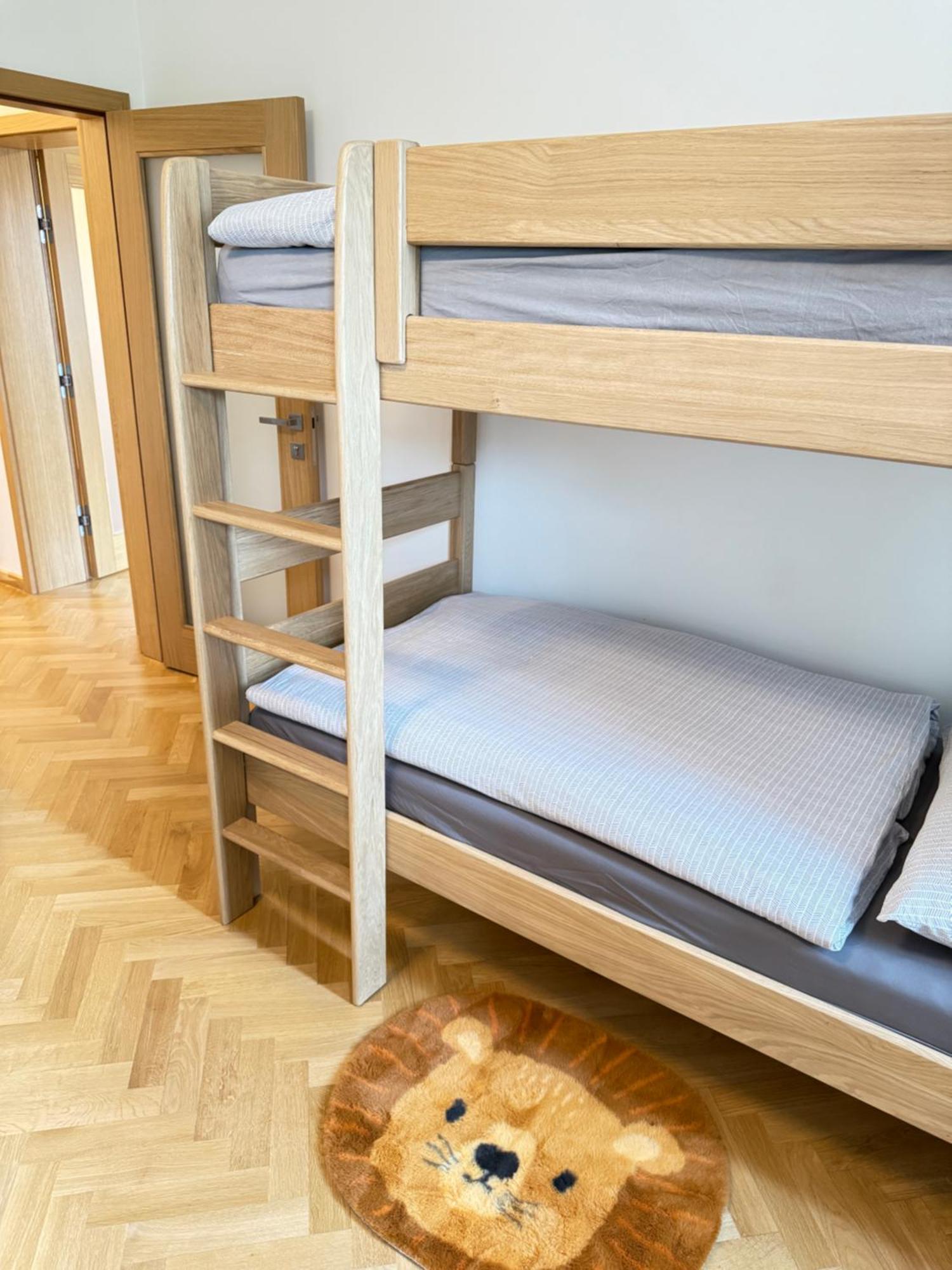 Familyvilla, New 4 Luxury Big Apartments, Parking Praga Esterno foto