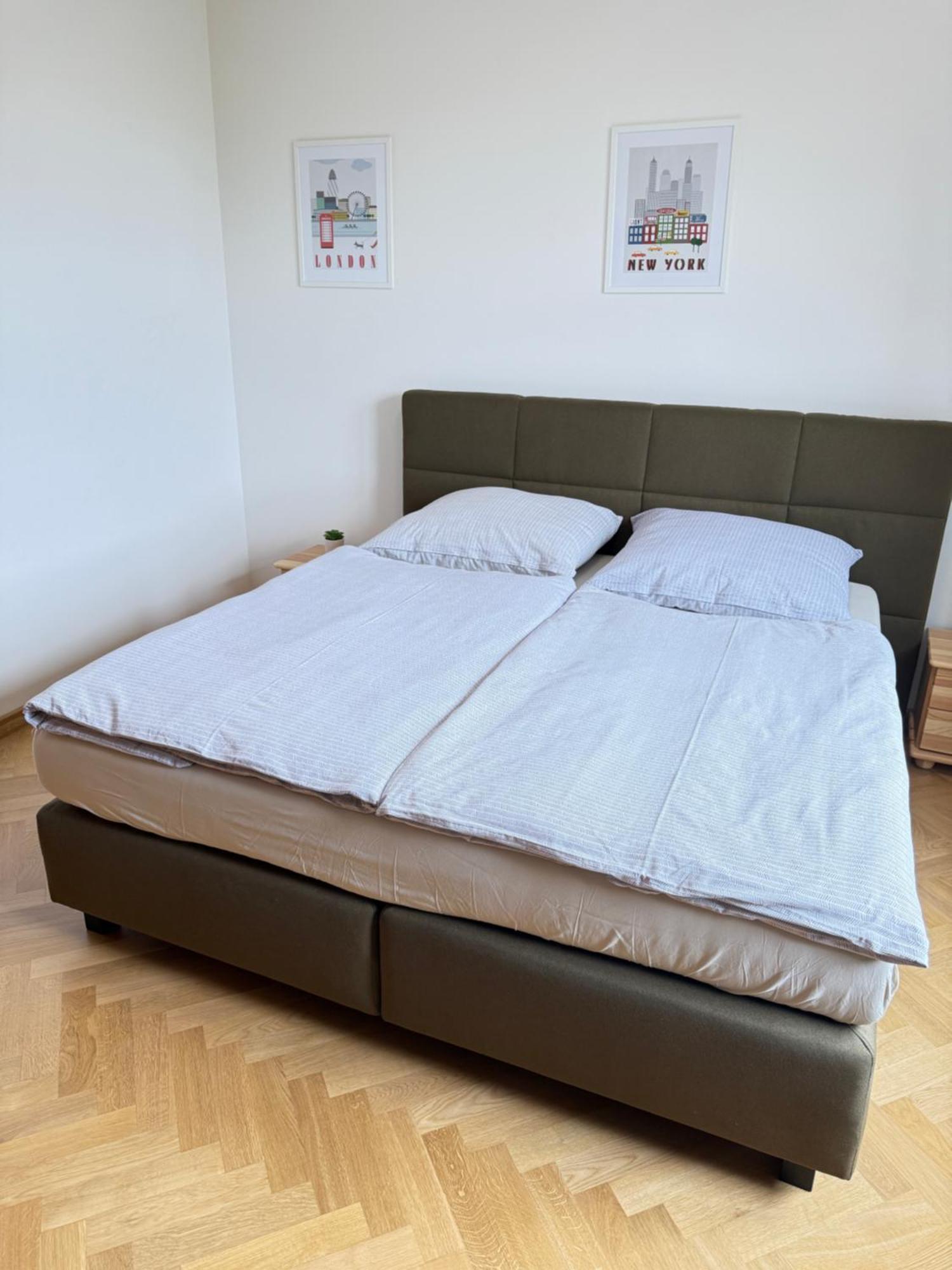 Familyvilla, New 4 Luxury Big Apartments, Parking Praga Esterno foto
