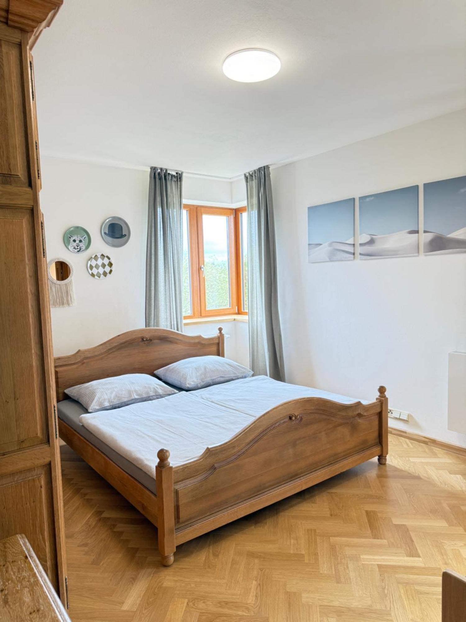 Familyvilla, New 4 Luxury Big Apartments, Parking Praga Esterno foto