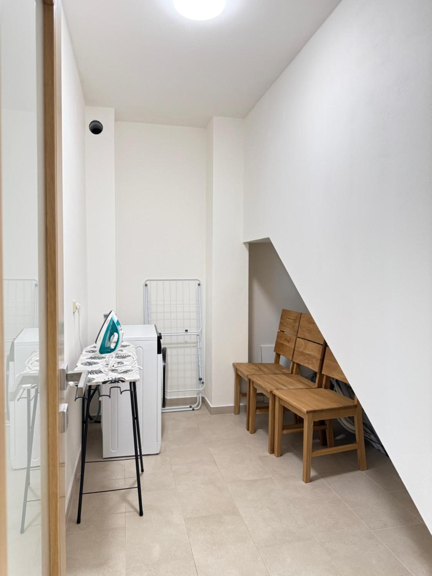 Familyvilla, New 4 Luxury Big Apartments, Parking Praga Esterno foto